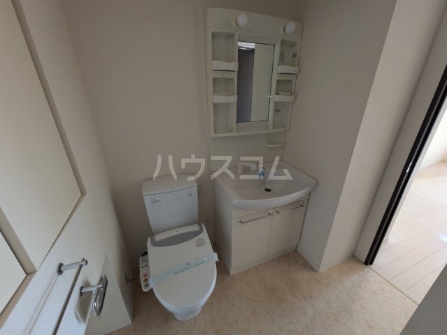 13/30 トイレ