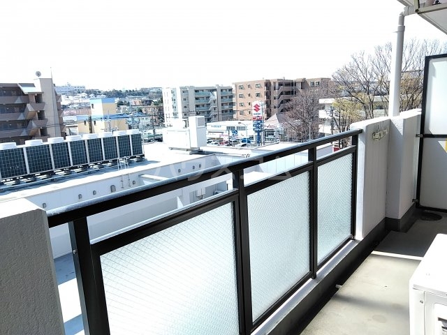 16/20 バルコニー