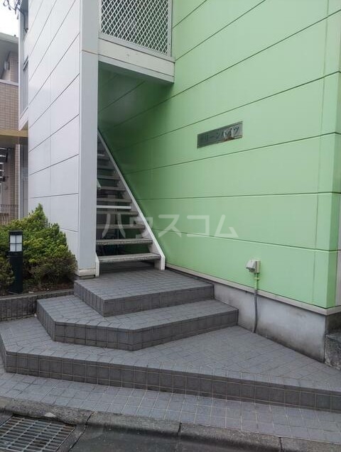 2/8 エントランス