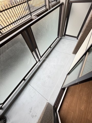 14/30 バルコニー