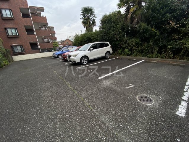 2/10 駐車場