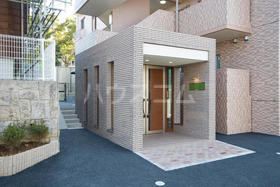 2/6 エントランス