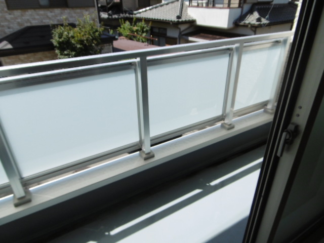 18/27 バルコニー