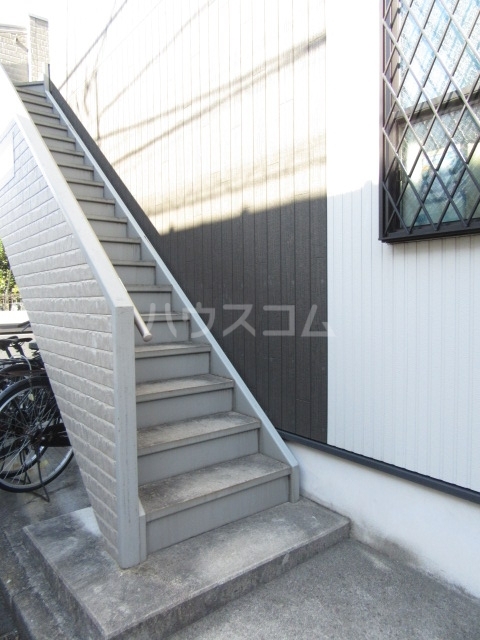 3/4 エントランス