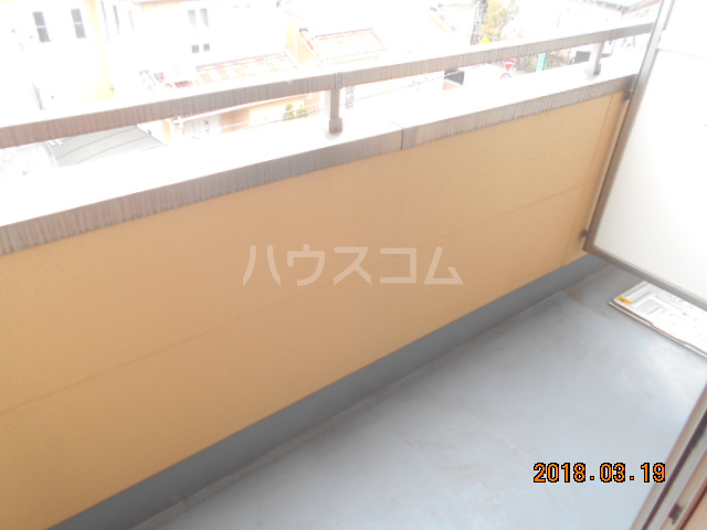 19/30 バルコニー