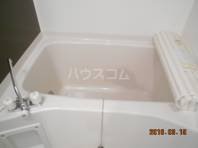 13/30 浴室