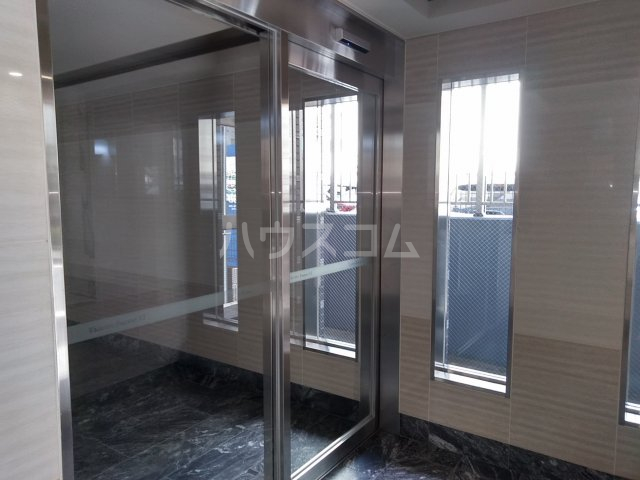 29/30 エントランス