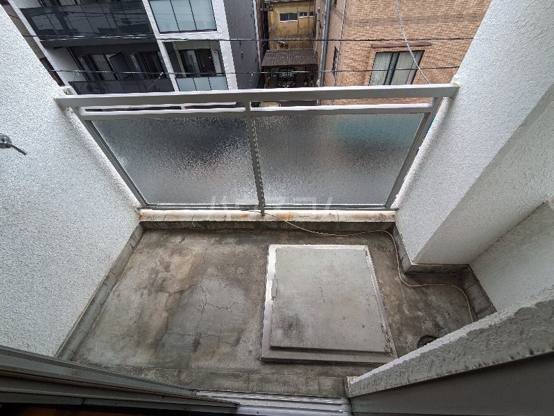 20/30 バルコニー