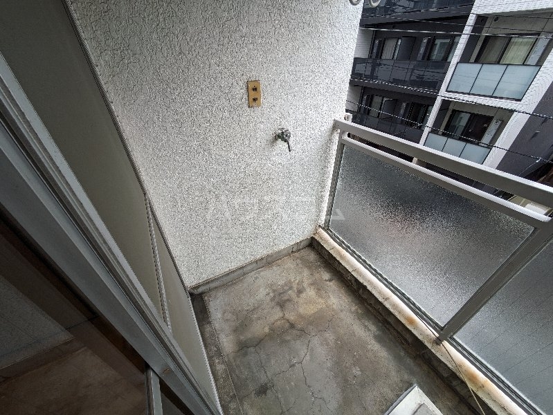 21/30 バルコニー