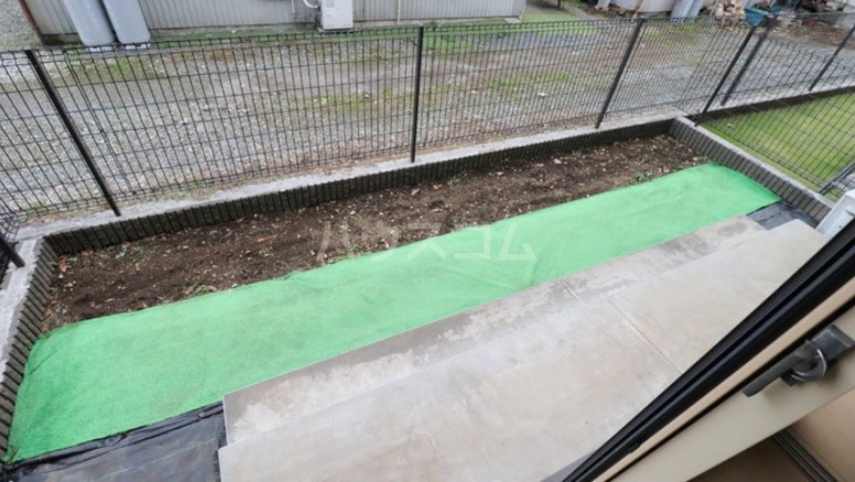 25/30 バルコニー