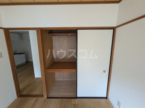 13/30 収納