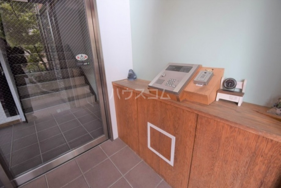 14/21 エントランス