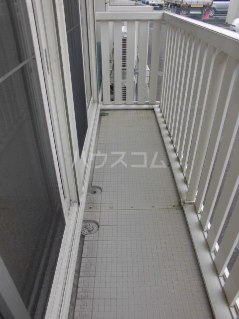 17/23 バルコニー