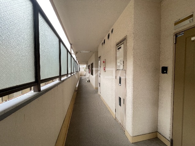 17/27 バルコニー