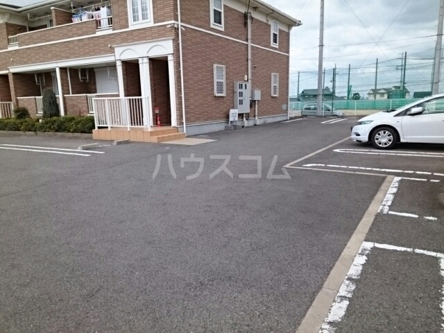 14/20 駐車場