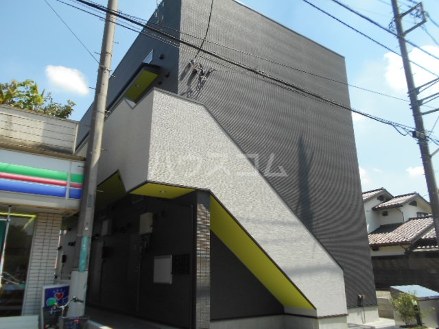 2/30 外観