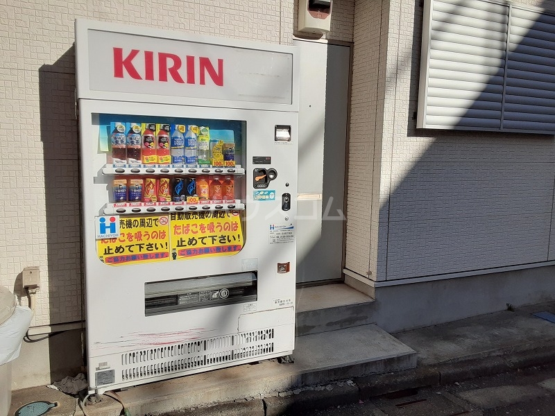 25/30 エントランス