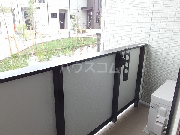 19/26 バルコニー