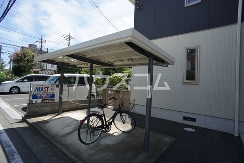 14/23 駐車場