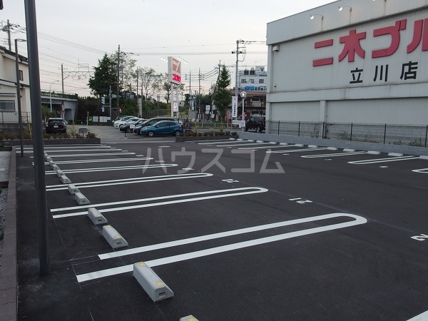2/12 駐車場