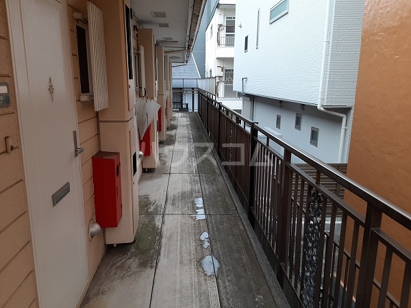 2/30 外観