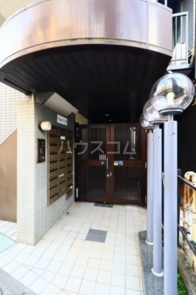 3/10 エントランス