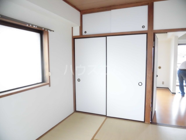 寝室