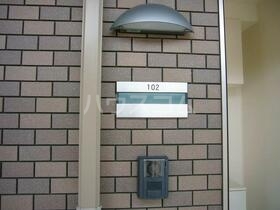 17/27 エントランス