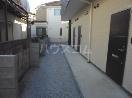 17/26 エントランス