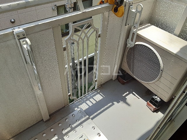 15/27 バルコニー