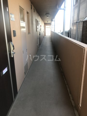 15/17 エントランス