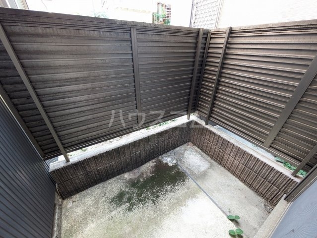 25/30 バルコニー