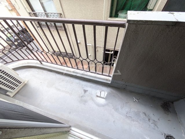 16/26 バルコニー