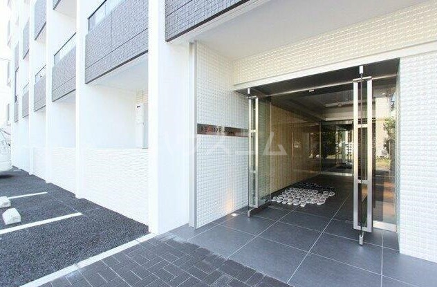 15/25 エントランス