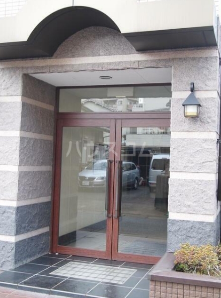 16/24 エントランス