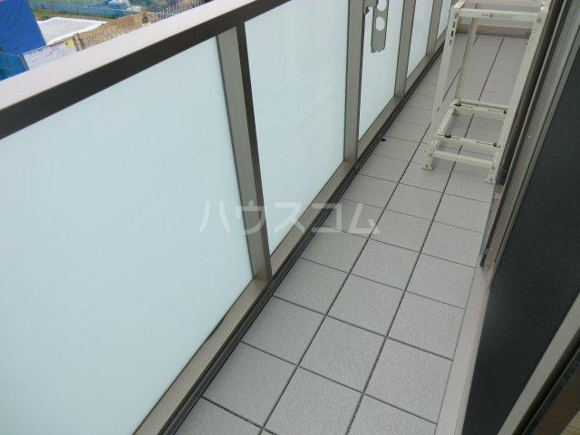 15/27 バルコニー