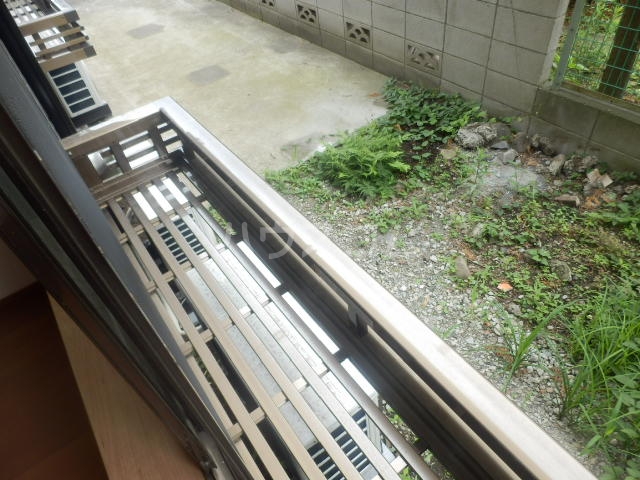 17/25 バルコニー