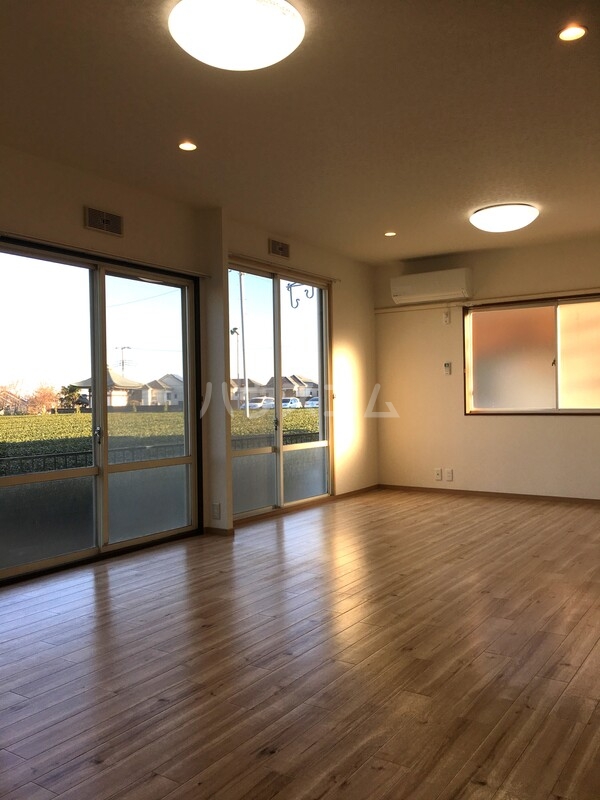 3/23 リビング/ダイニング