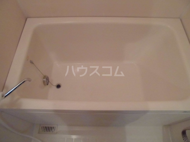 17/30 浴室