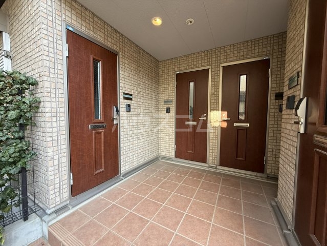 3/5 エントランス