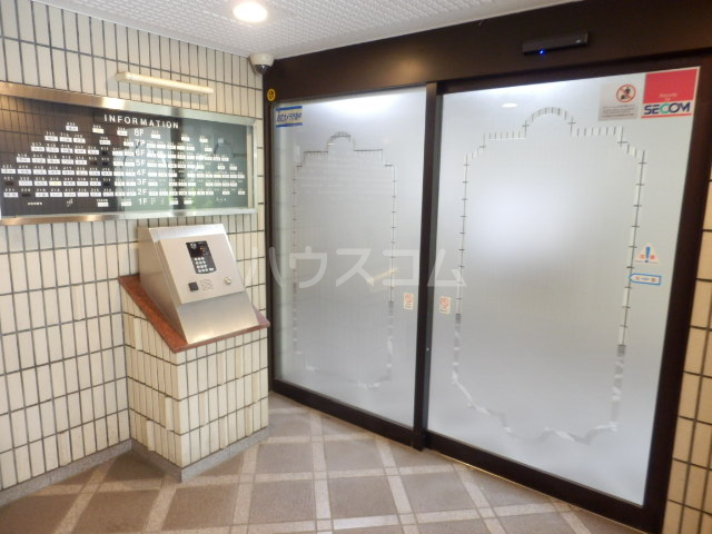 2/11 エントランス