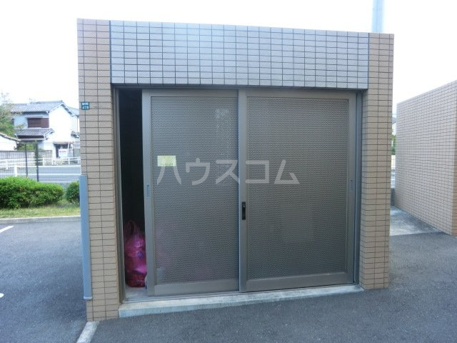 21/28 エントランス