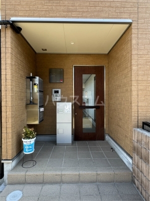 29/30 エントランス