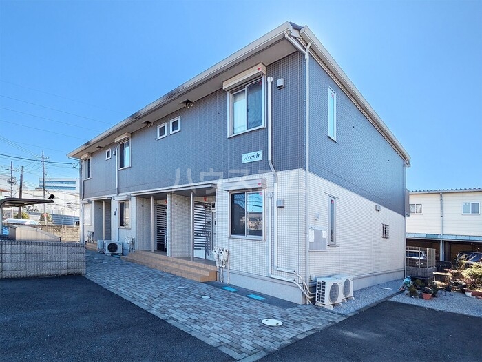 21/30 エントランス