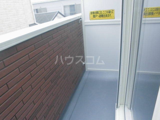 21/26 バルコニー