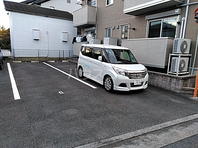 22/24 駐車場
