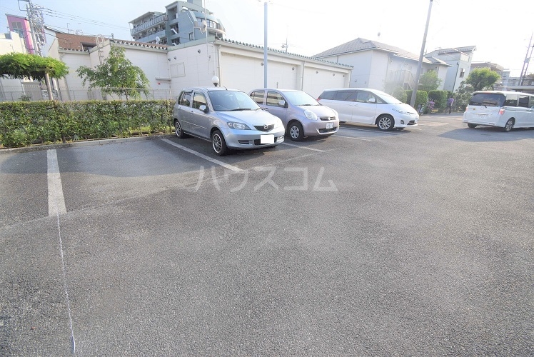17/26 駐車場