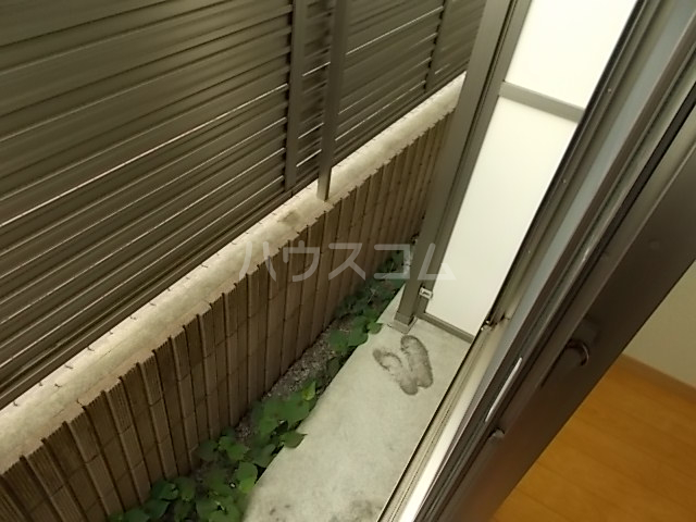 13/27 バルコニー