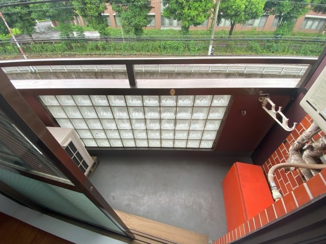 19/30 バルコニー