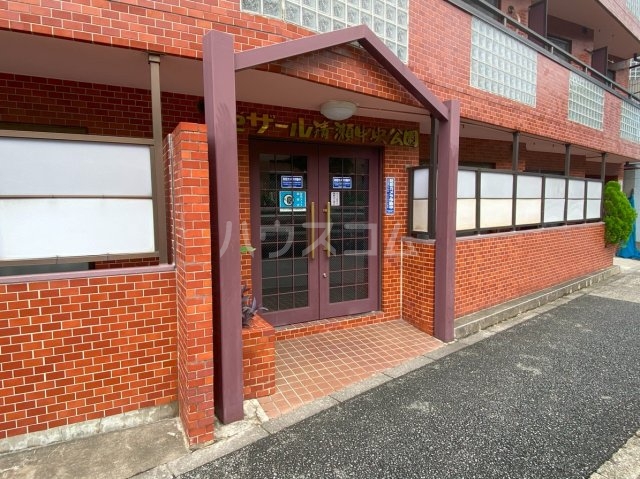 29/30 エントランス